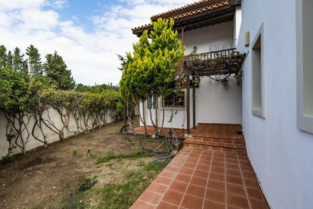 Papaya Villa *
